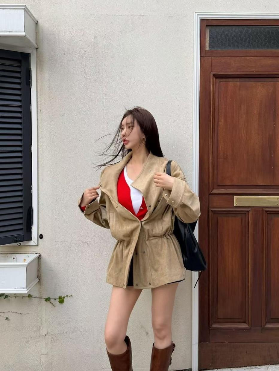 縮腰麂皮壓釦外套
